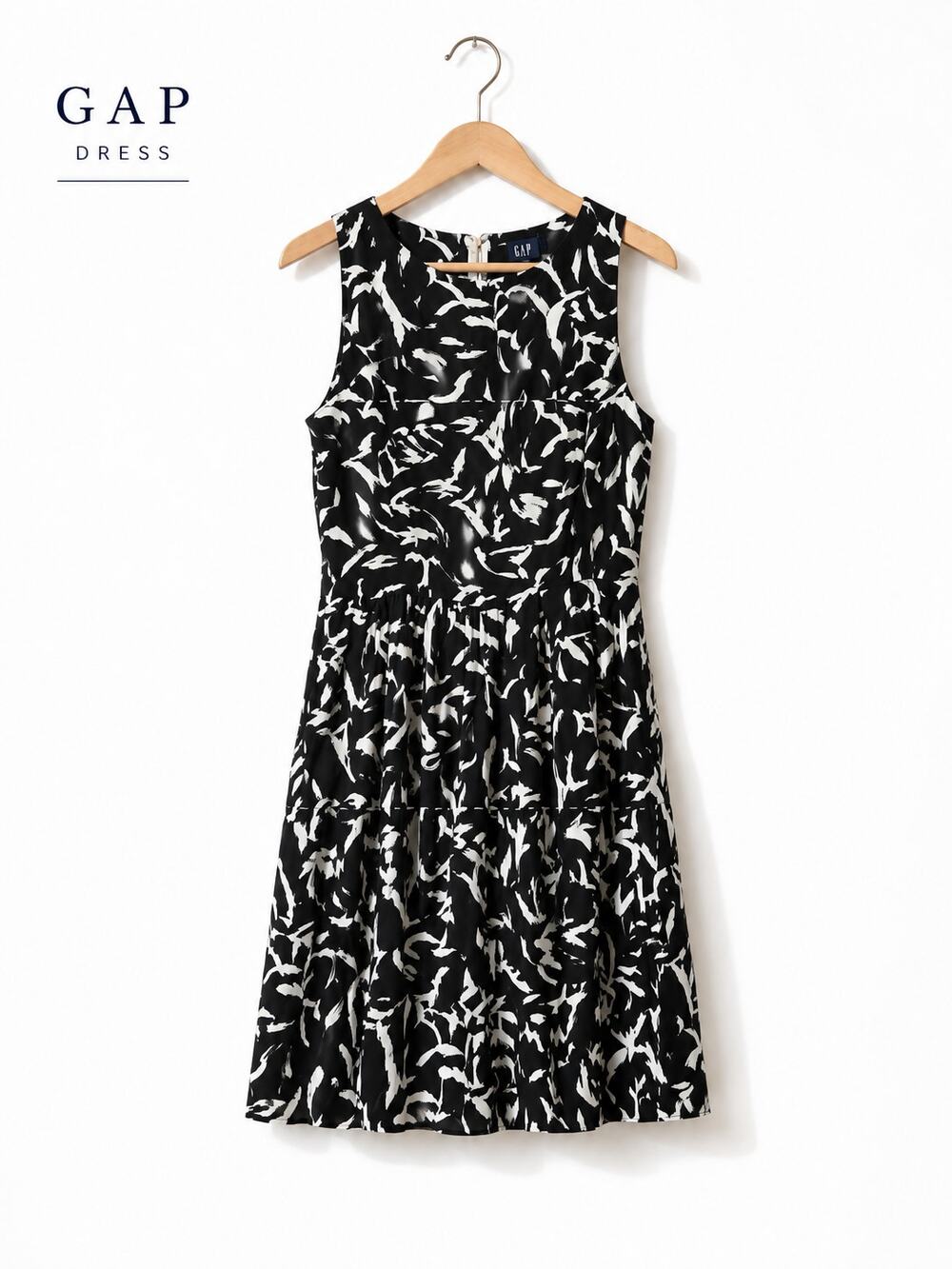 Gap Pleated Dress Black White Abstract Print Sleeveless Size 4